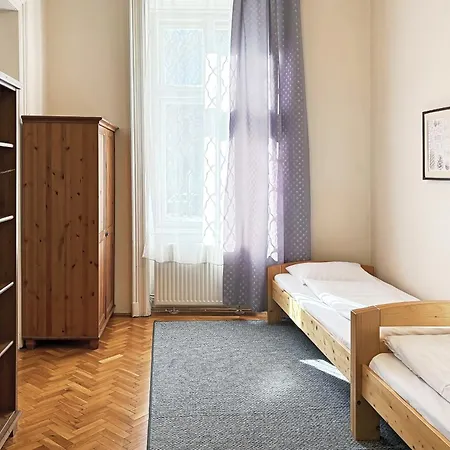 דירה Fireplace Holidays בודפשט